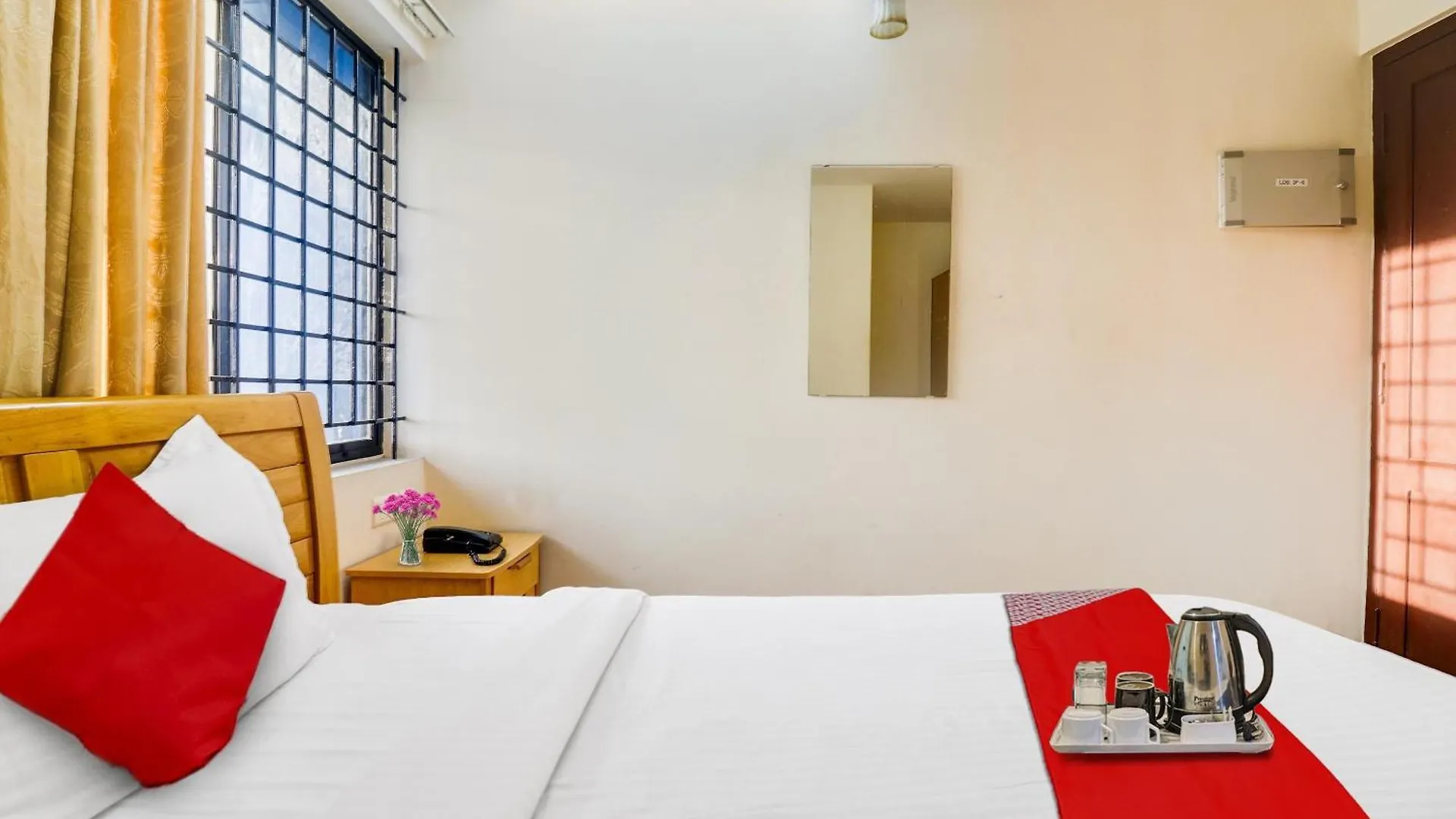 Oyo The Safe Hotels Kochi