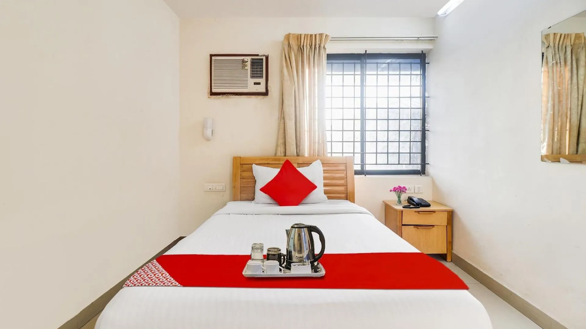 Oyo The Safe Hotels Kochi