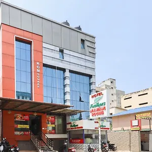3* Hotel Capital O 71307 Feathers